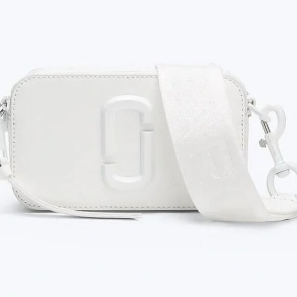 Marc Jacobs Handbags - Marc Jacobs Snapshot Bag in Moon White RARE